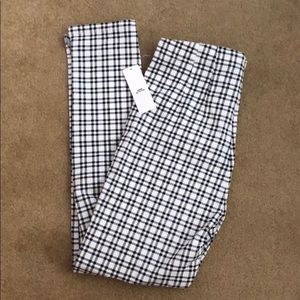Urban Outfitters plaid skinny leg pants size 10!